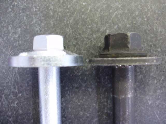 eccentric%20bolt%20comparison%20THICKNESS.JPG